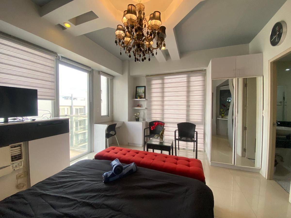 Big Studio Across Naia T3 Near Resorts World With Wifi Манила Екстериор снимка