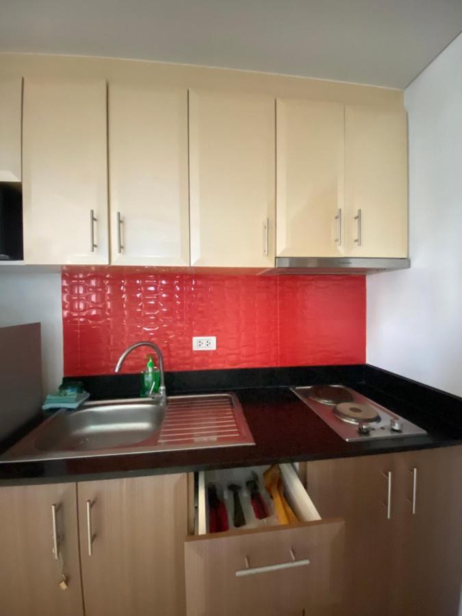 Big Studio Across Naia T3 Near Resorts World With Wifi Манила Екстериор снимка